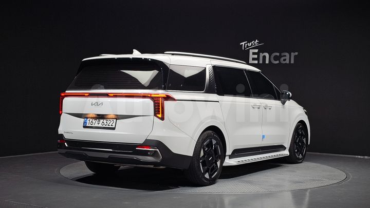 Kia Carnival 2024 — 2