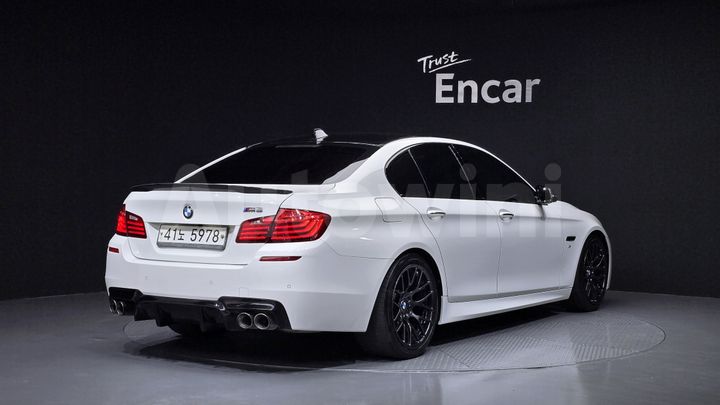 BMW 5 Series 2016 — 2