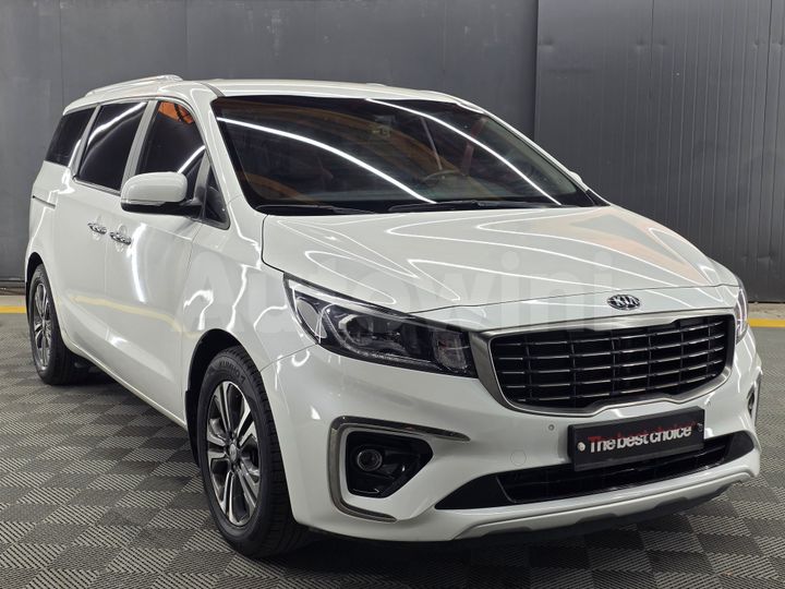 Kia Carnival 2019 — 4