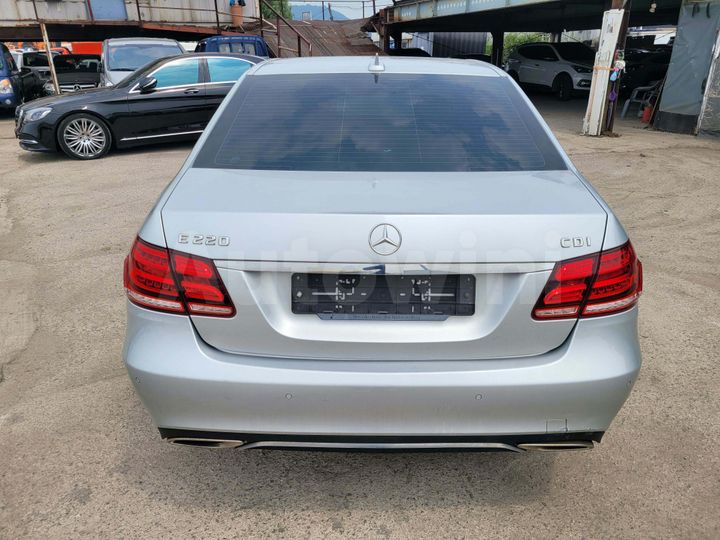 Mercedes-Benz E Class 2014 — 5