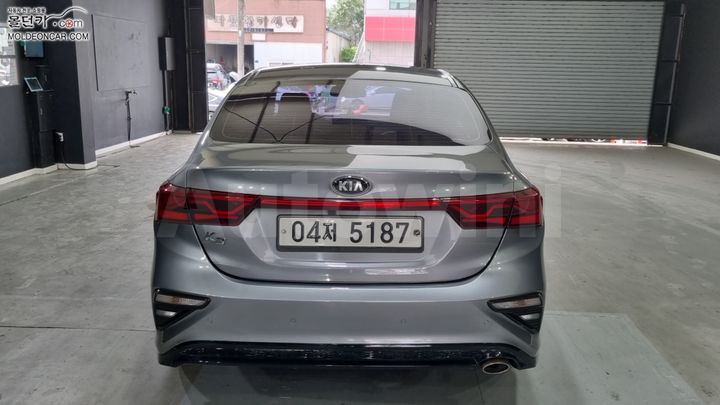 Kia K3 2018 KNAF241BEKA013139 — 4