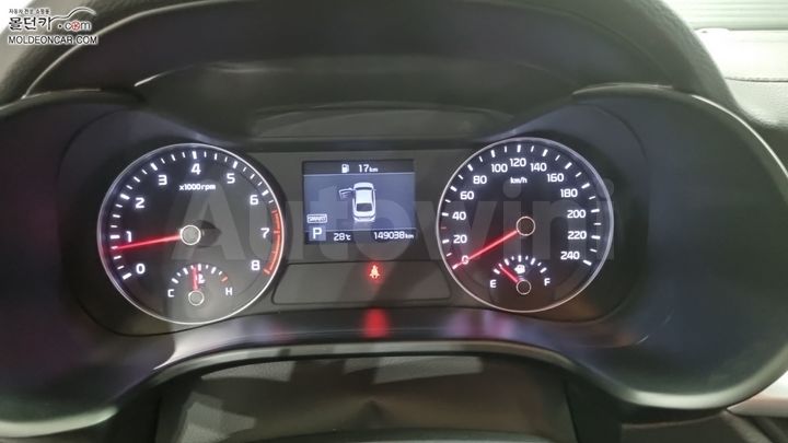 Kia K3 2018 KNAF241BEKA013139 — 5