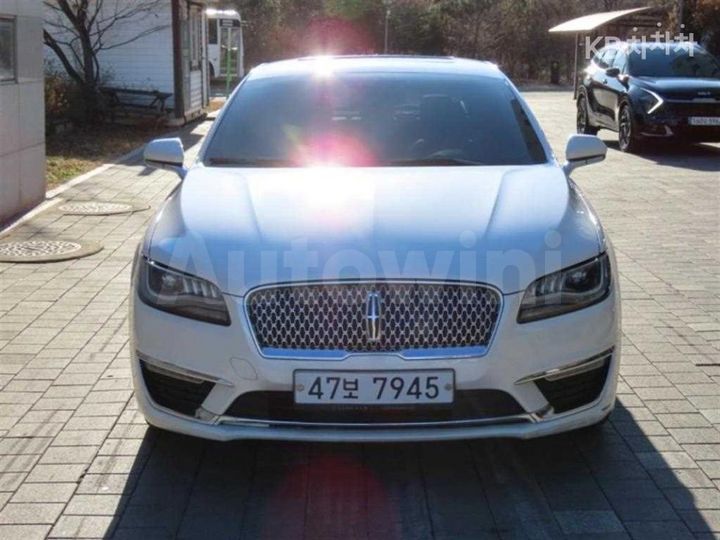 Lincoln MKZ