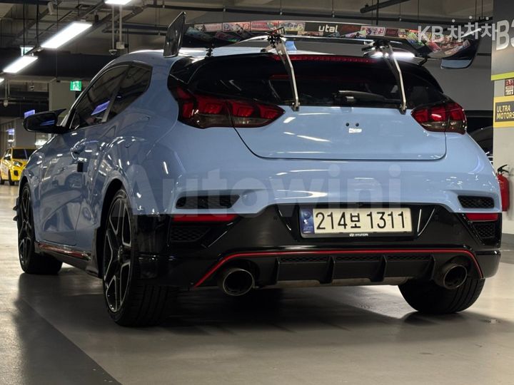 Hyundai Veloster 2021 — 4