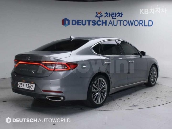 Hyundai Grandeur 2017 KMHF441CBHA018811 — 3