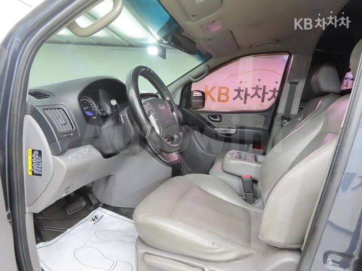 Hyundai Starex 2017 — 5