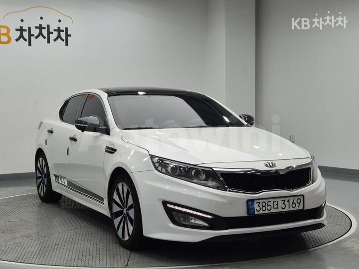 Kia K5 2013 KNAGN419BDA301237 — 4
