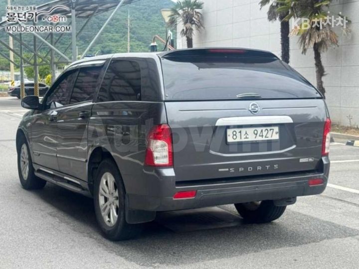 KGM (Ssangyong) Korando 2015 KPACE4AN1FP235432 — 4