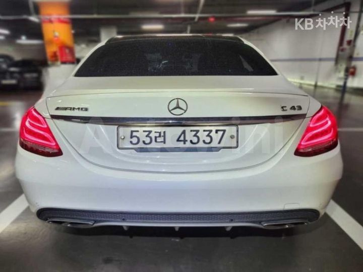 Mercedes-Benz C Class 2018 WDDWF6EB5JF639615 — 2