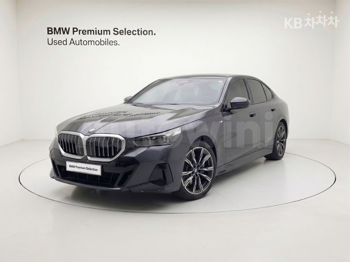 BMW 5 Series 2024 — 2