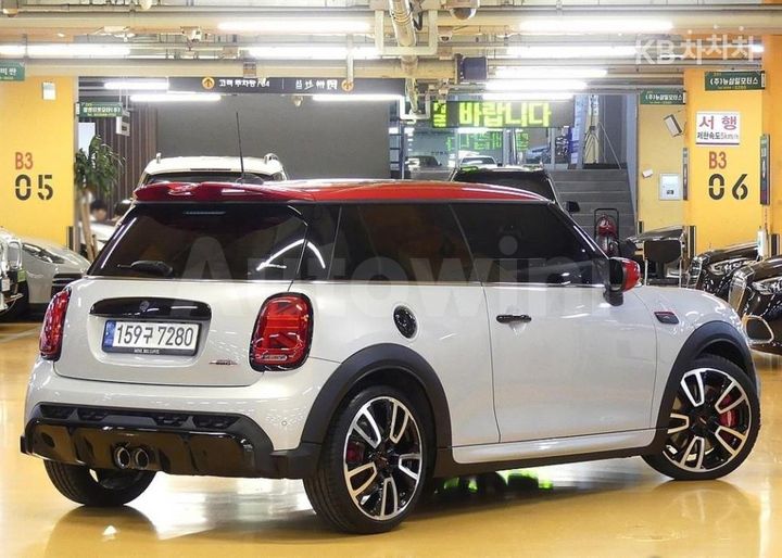 Mini Cooper 2022 WMW81DH02N2R94851 — 3