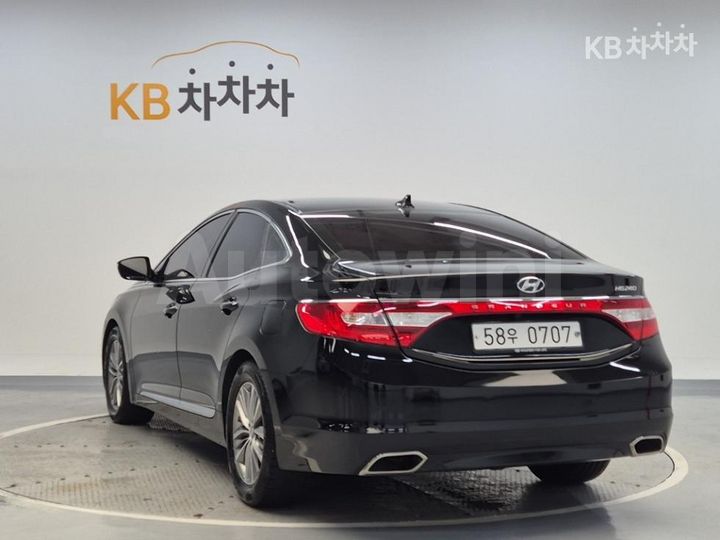 Hyundai Grandeur 2016 — 2