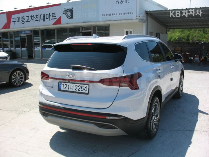 Hyundai SantaFe 2022 KMHS381HGNU434000 — 4