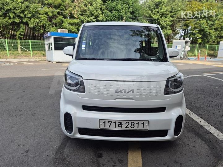 Kia Ray 2022 KNACF911BNT295757 — 2