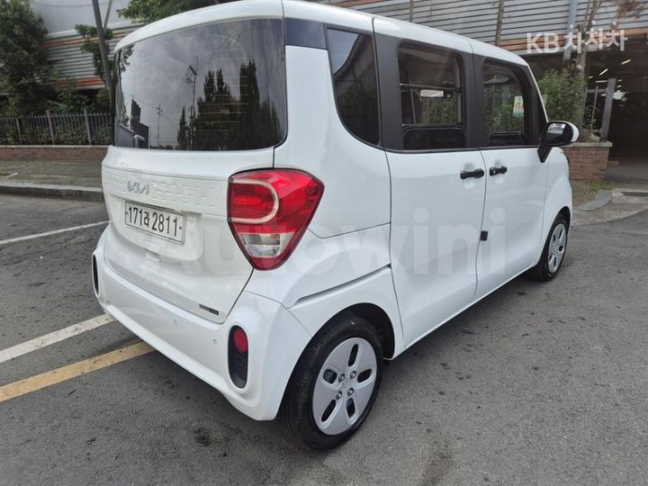 Kia Ray 2022 KNACF911BNT295757 — 4