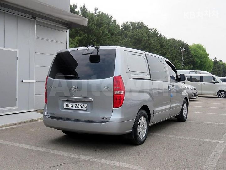 Hyundai Starex 2013 — 4