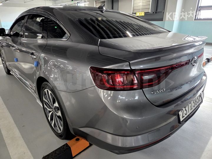 Renault SM6 2016 — 5