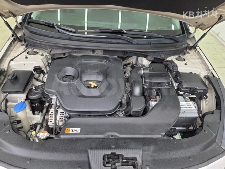 Hyundai Sonata 2017 KMHE341CBHA261666 — 5