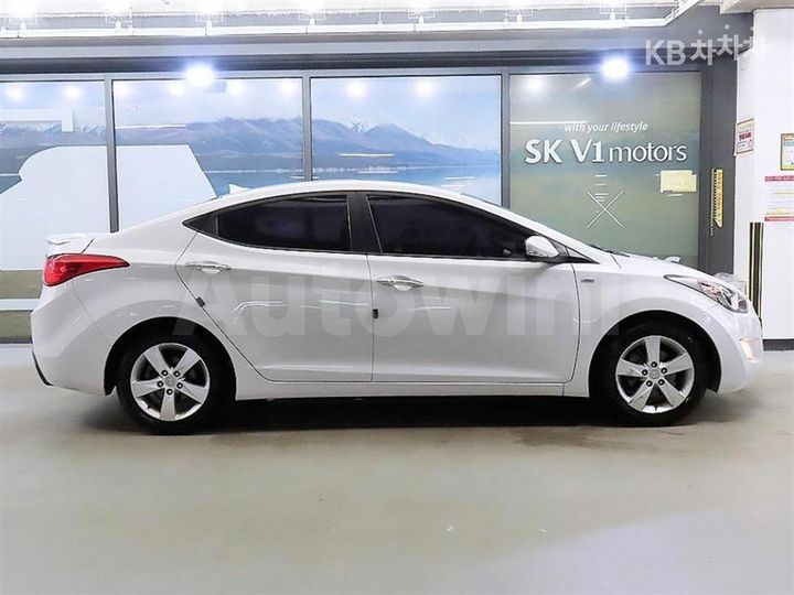 Hyundai Avante 2012 KMHDG41DBCU299778 — 3