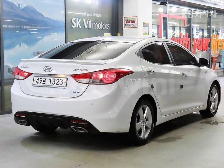 Hyundai Avante 2012 KMHDG41DBCU299778 — 4