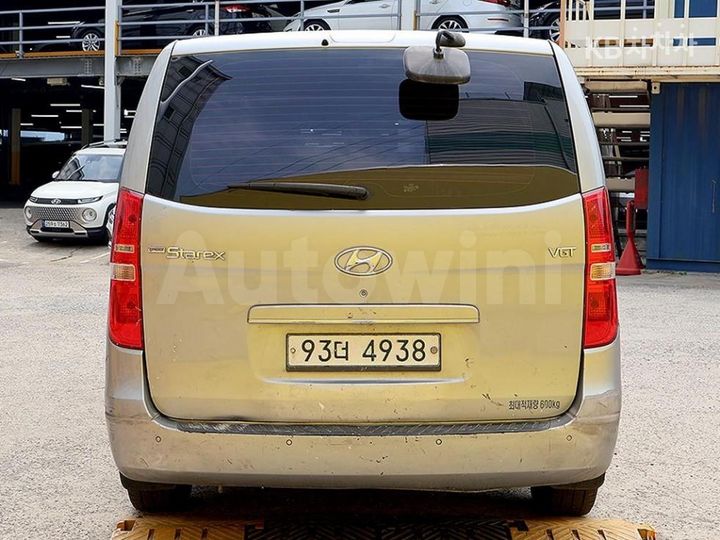 Hyundai Starex 2015 — 3