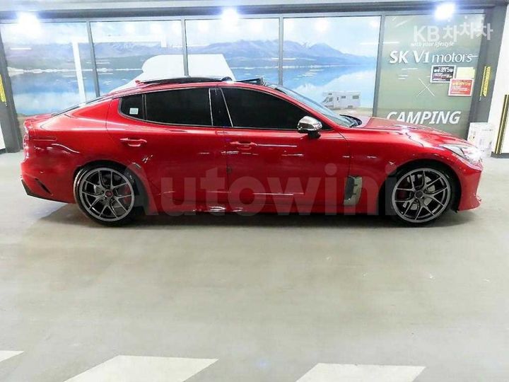 Kia Stinger 2018 — 3