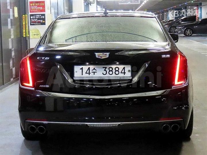 Cadillac CT6