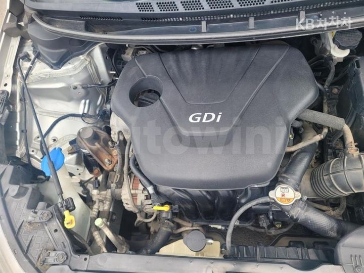 Kia K3 2013 KNAFX412BDA006114 — 5