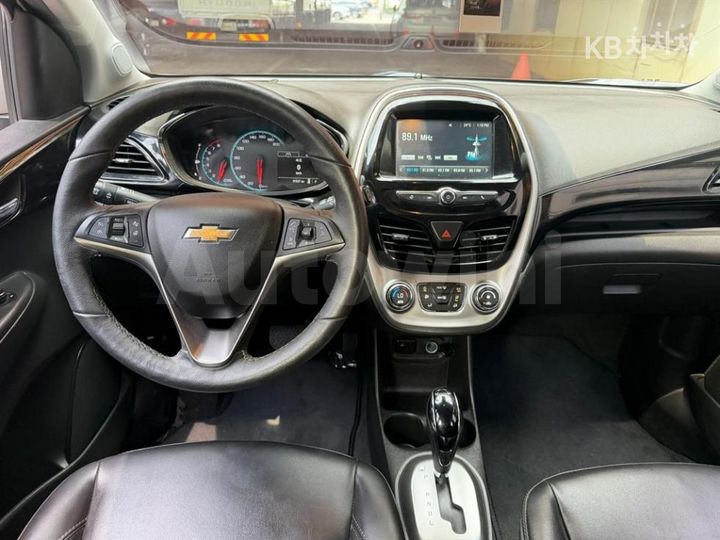 Chevrolet Spark 2017 KLYDC487DHC836387 — 5