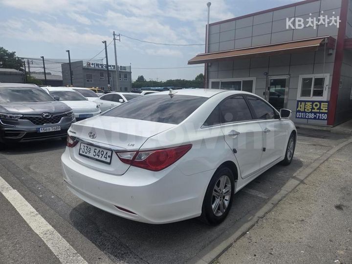 Hyundai Sonata 2014 KMHEC41LBEA596803 — 4