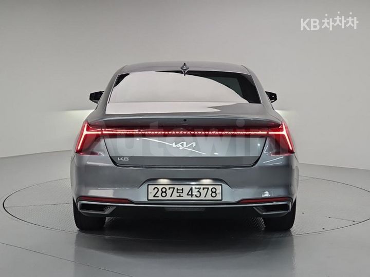 Kia K8 2023 KNAM741FBPA052103 — 3