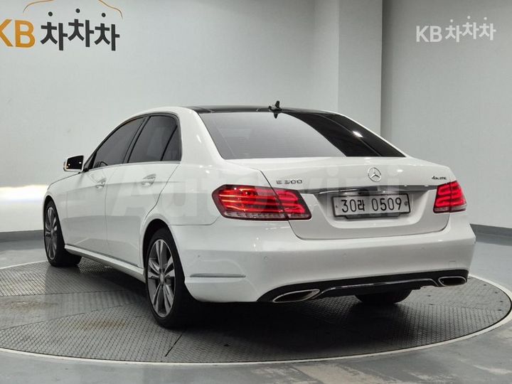 Mercedes-Benz E Class 2016 WDDHF8BB6GB237773 — 2