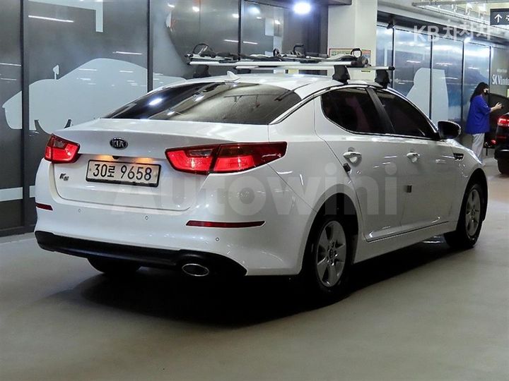 Kia K5 2014 KNAGN418BEA426980 — 4