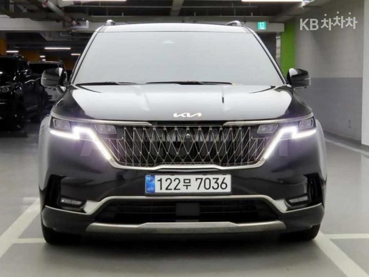 Kia Carnival 2023 KNANE813BPS237802 — 2