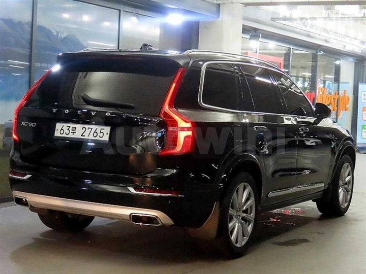 Volvo XC90 2019 YV1LFA22CK1491849 — 4