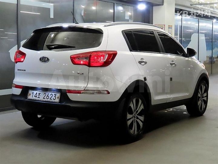 Kia Sportage 2011 KNAPC813BBK090710 — 4
