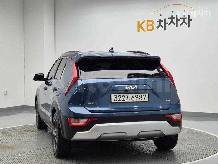 Kia Niro 2022 — 2