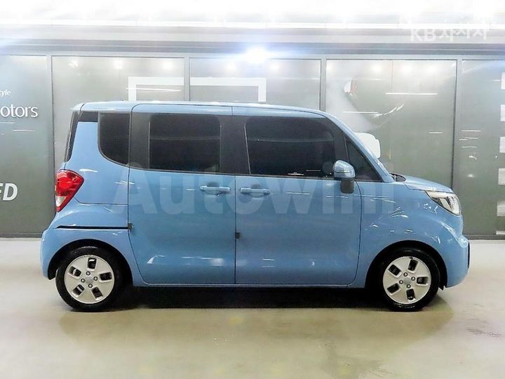 Kia Ray 2018 KNACH811BJT195799 — 3