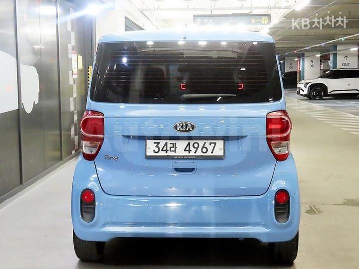 Kia Ray 2018 KNACH811BJT195799 — 5
