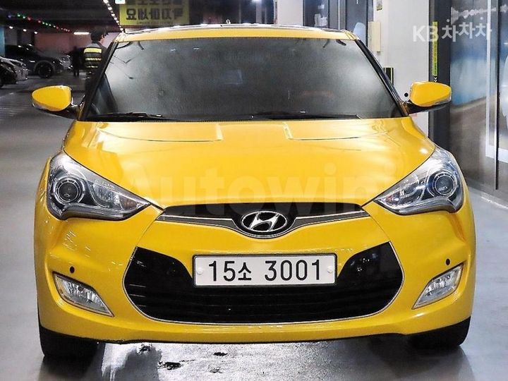 Hyundai Veloster