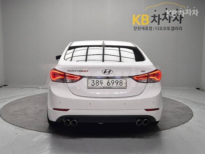 Hyundai Avante 2015 KMHDG41DBFU300431 — 5