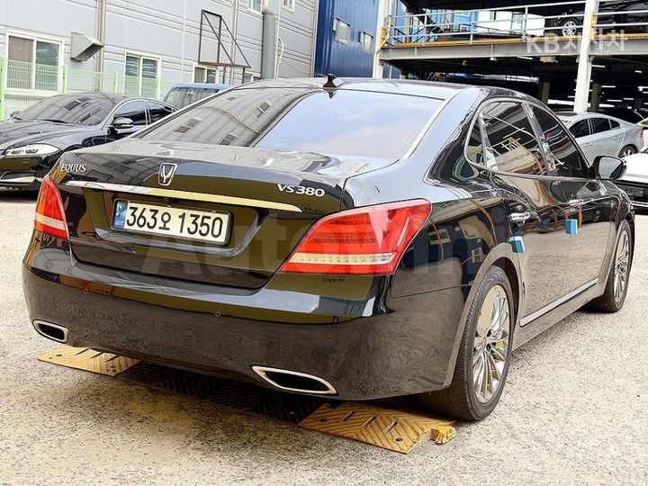 Hyundai Equus 2015 KMHGH41DBFU089934 — 4
