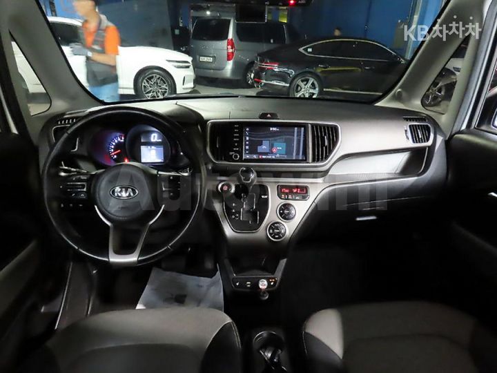 Kia Ray 2021 KNACJ811BMT245092 — 5