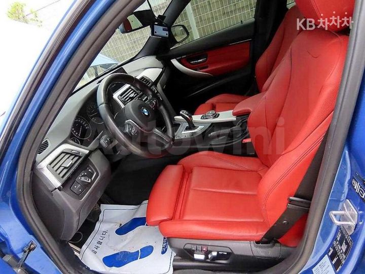 BMW 3 Series 2017 WBA8B9105HK704823 — 5