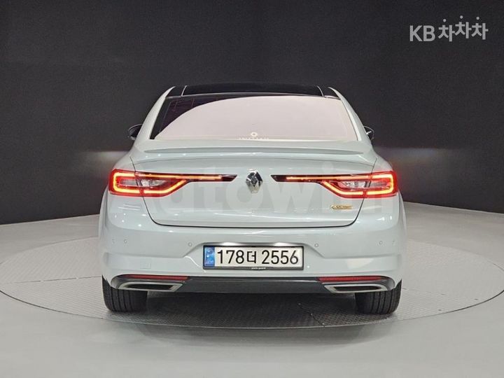 Renault SM6 2016 KNMA4C2HMGP001327 — 3