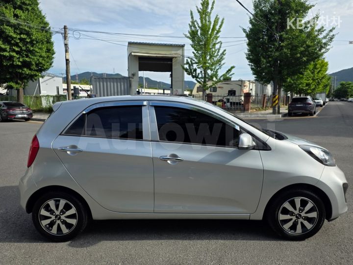 Kia Morning 2013 KNABX511BDT597950 — 4