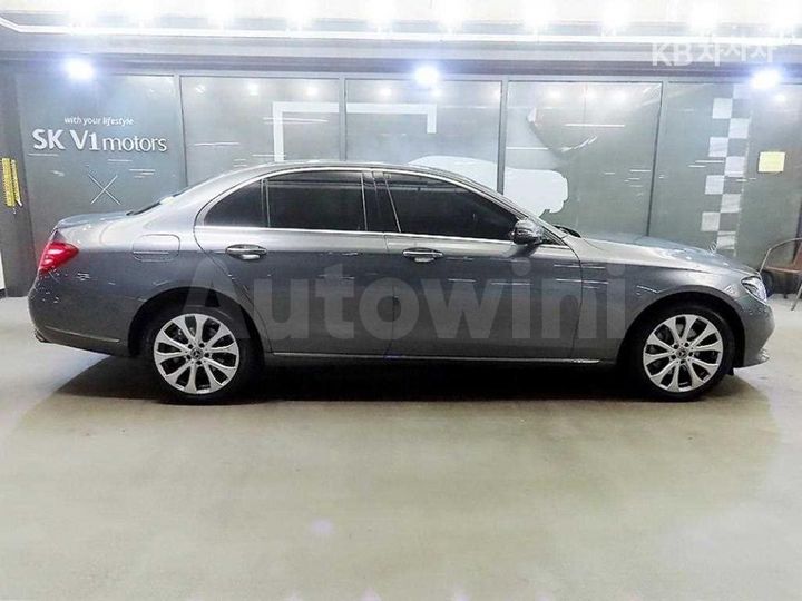 Mercedes-Benz E Class 2020 W1KZF0FB2LA844575 — 3