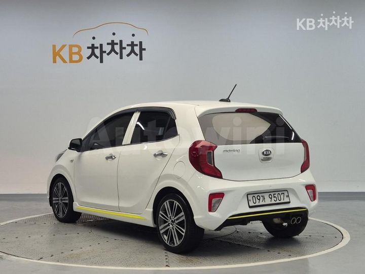 Kia Morning 2017 KNAB5511BHT052838 — 2