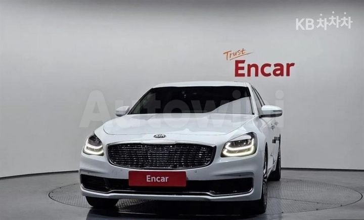 Kia K9 2019 KNAS2418BKS003810 — 3