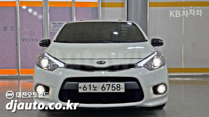 Kia K3 2014 — 2